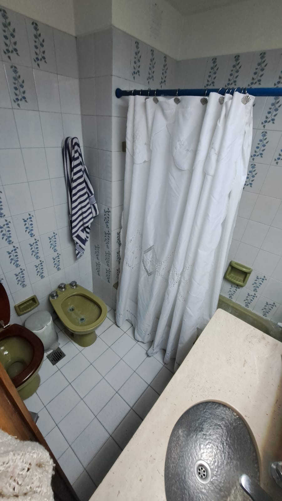 Venta departamento 4 ambientes en La Perla - 7