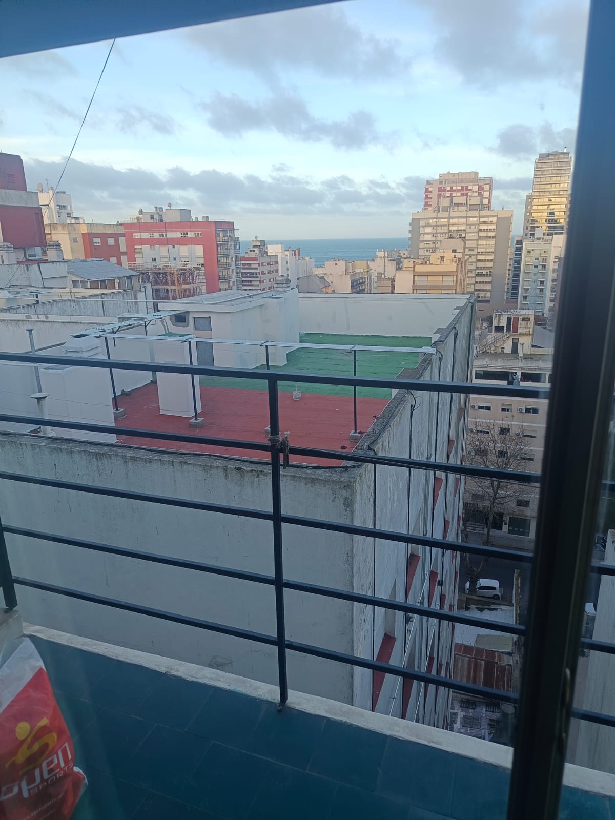 Monoambiente con Vista al Mar Zona La Perla - 13