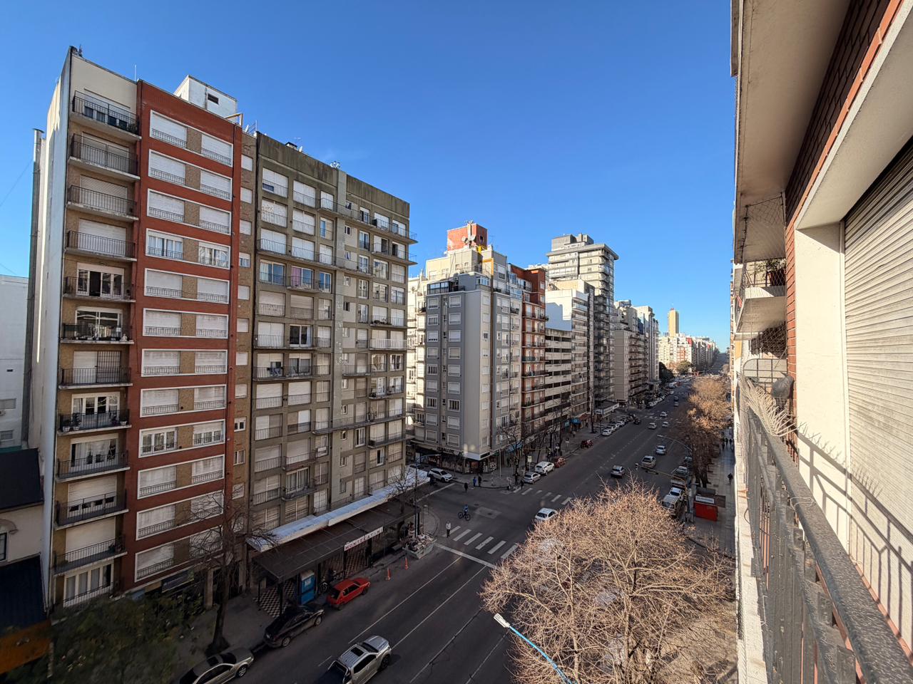 3 Ambientes ,al Frente Av. Colón. - 17