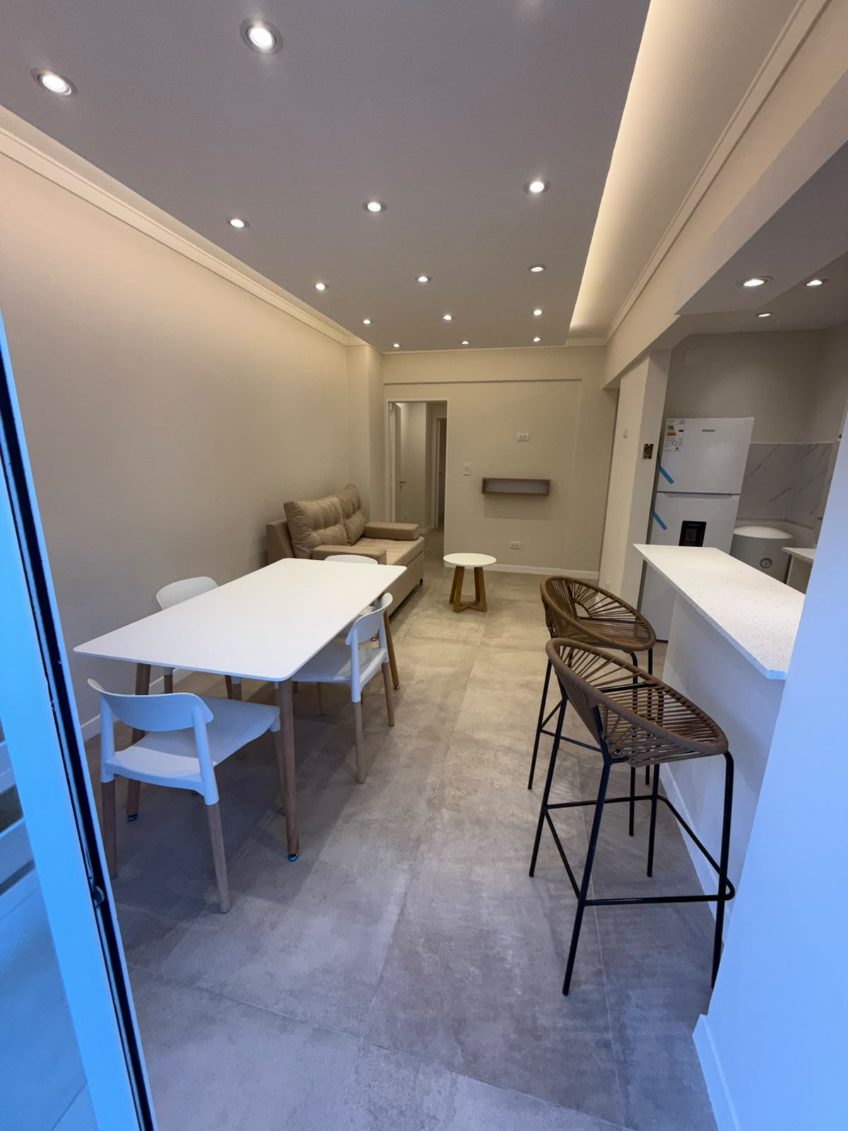 Departamento 2 Ambientes al Frente con Balcon - 13