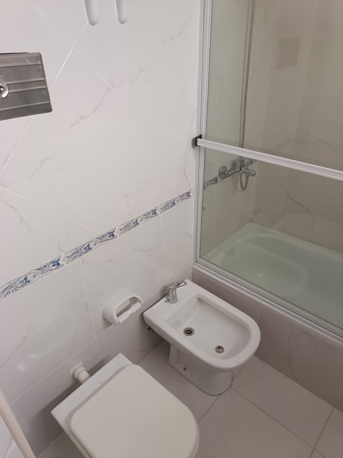 2 ambientes, Edificio de Categoría - 3