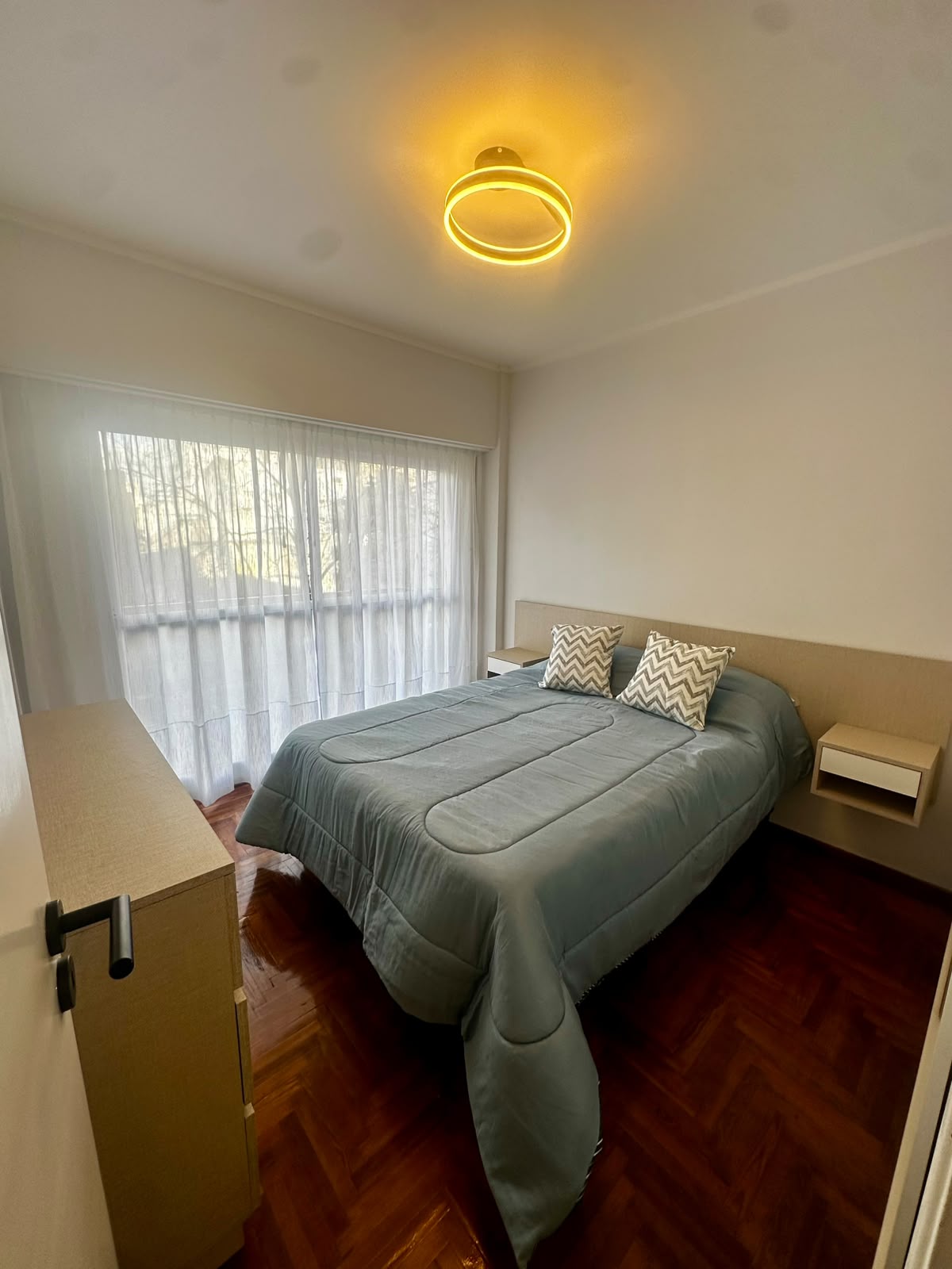 3 ambientes ,Con Dependenciaa Externa y con Balcon - 12