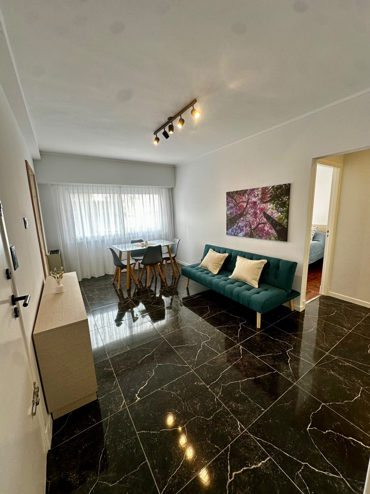 3 ambientes ,Con Dependenciaa Externa y con Balcon - 15