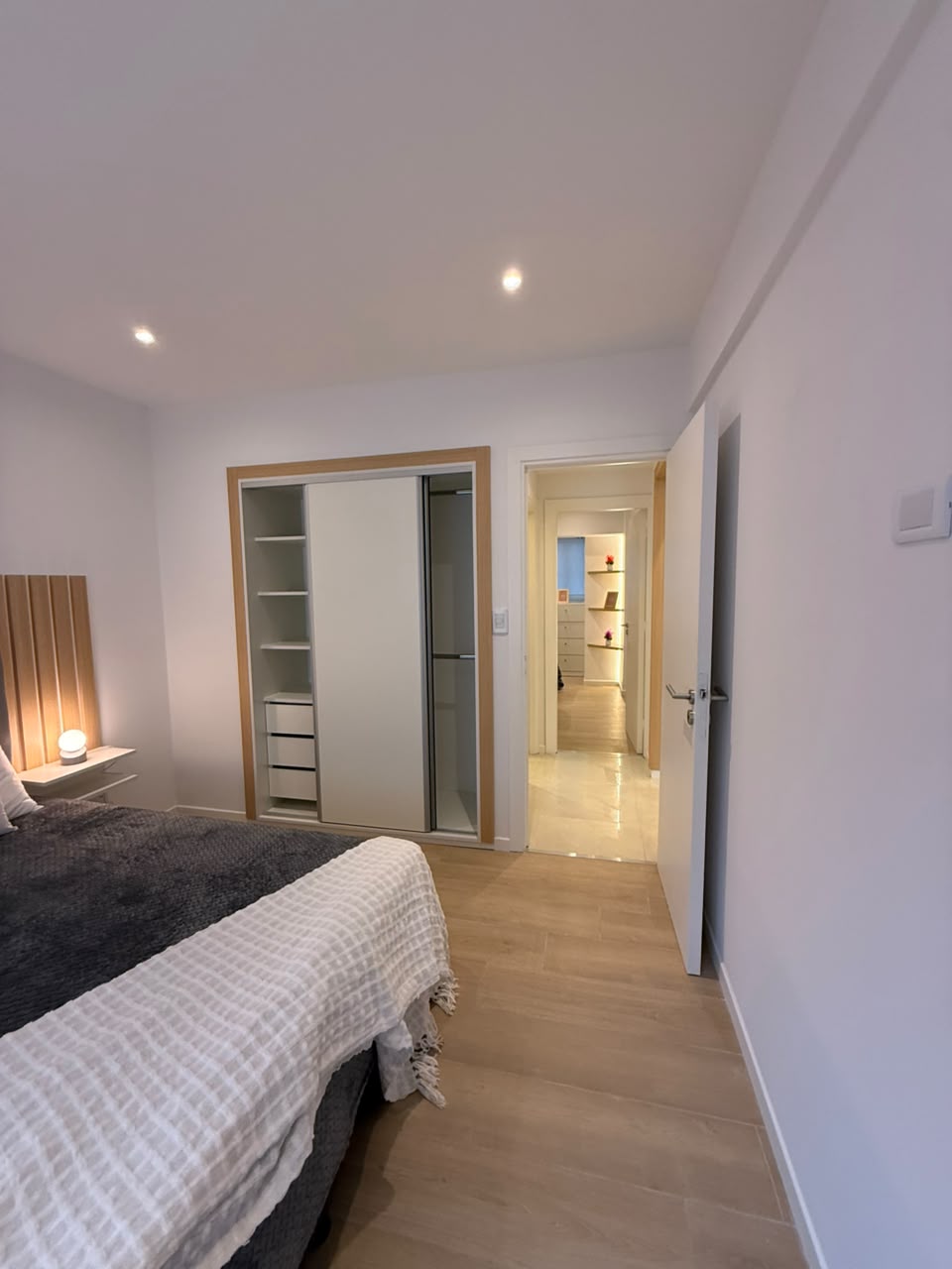 Departamento 3 ambientes a la calle Con Balcon - 3