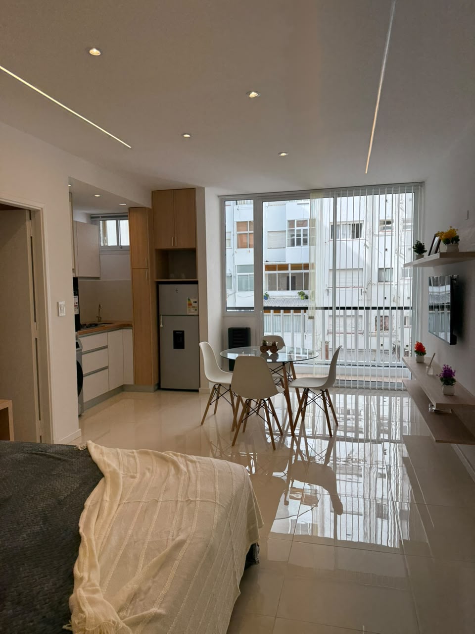 Monoambiente Con Balcón y Vista al Mar - 8