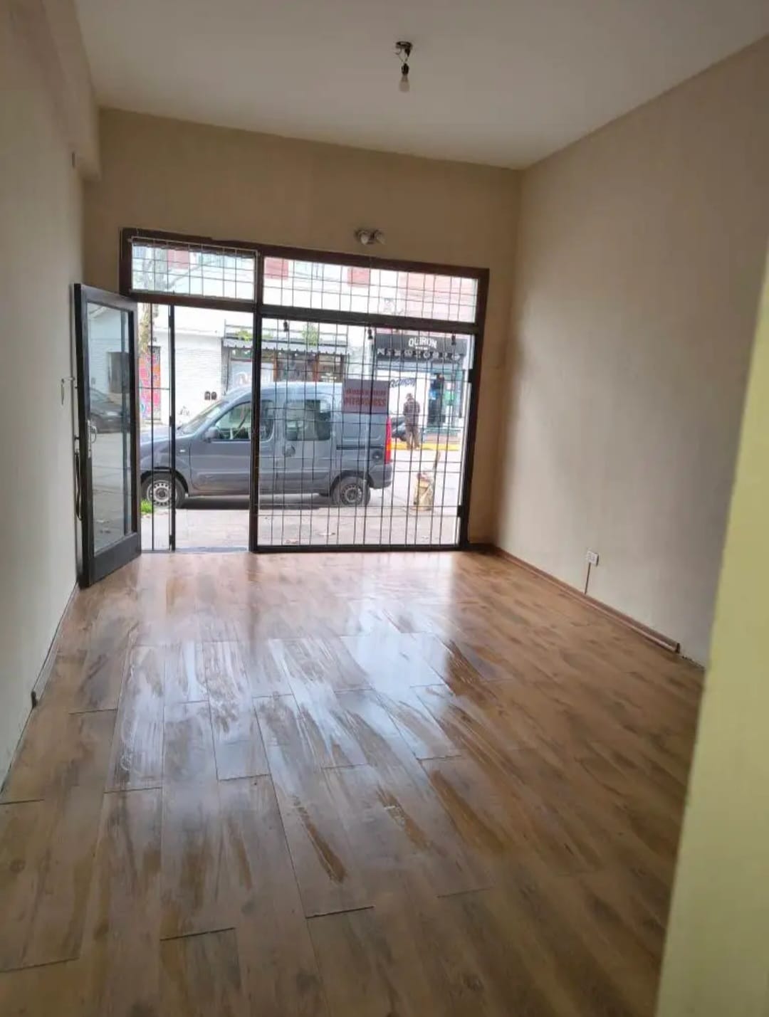 Venta Local a la calle - 3
