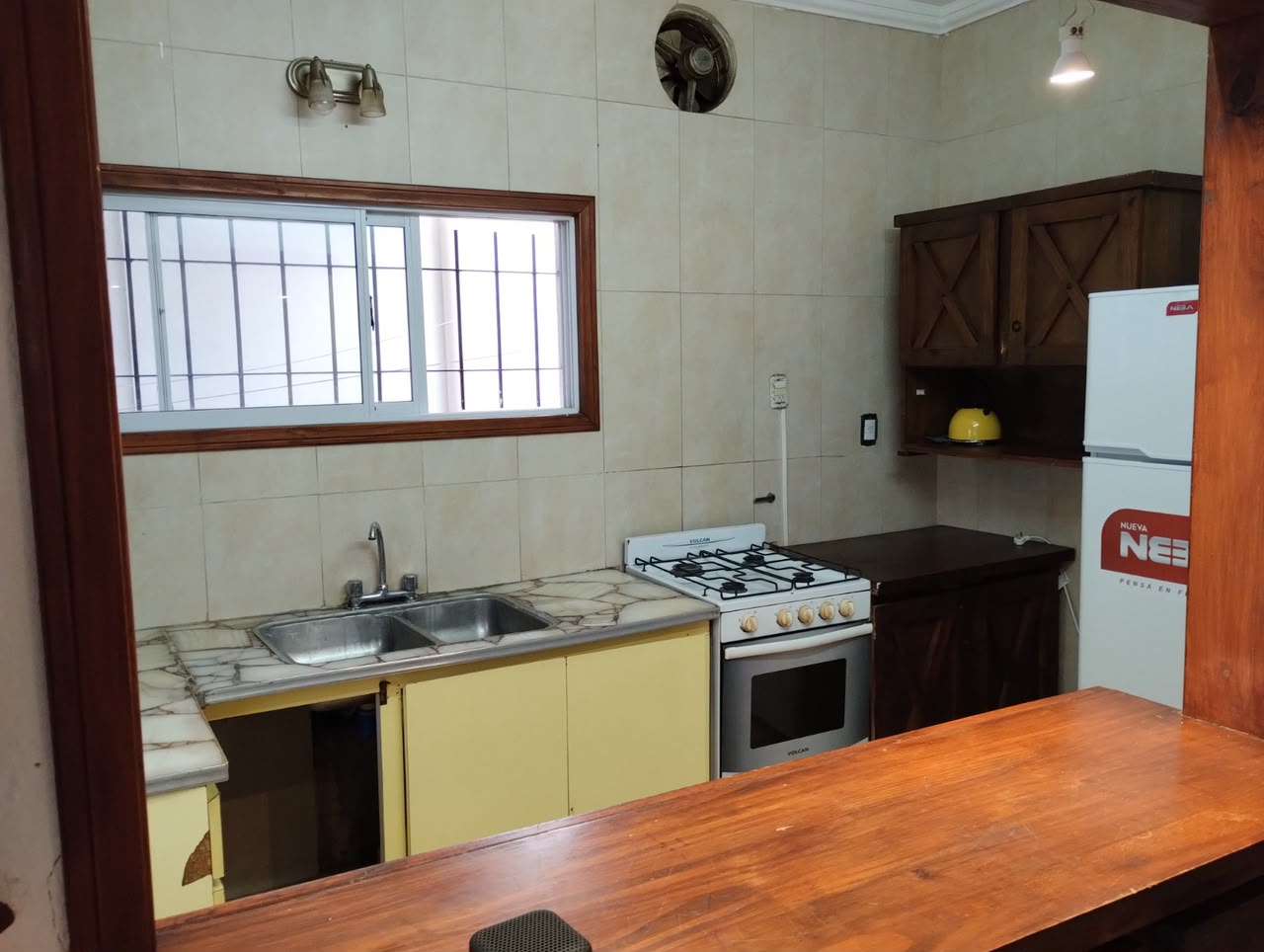 Venta Ph 3 ambientes ,entrada Independiente y Patio La perla - 8
