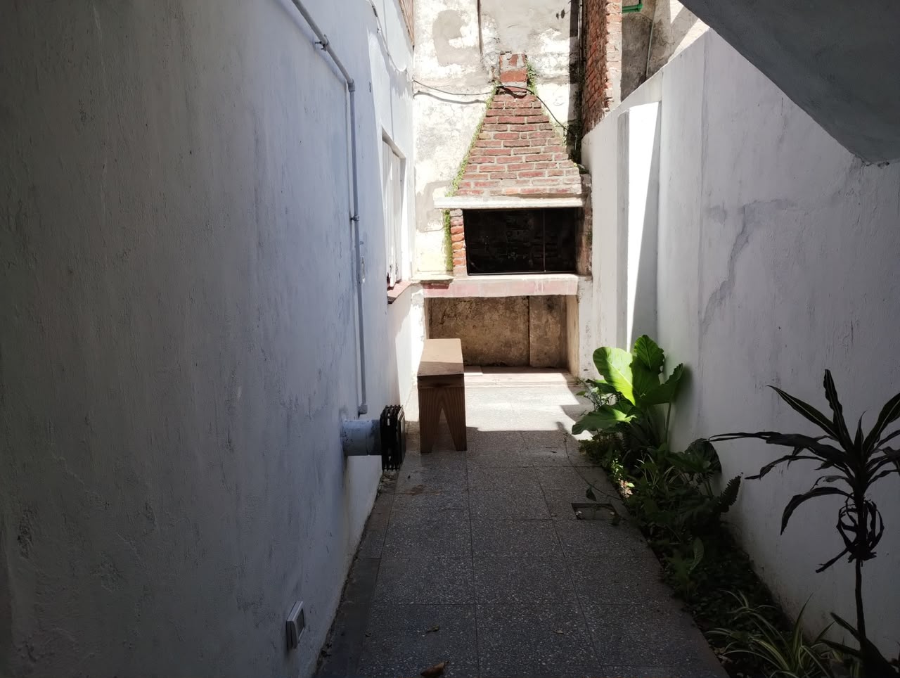 Venta Ph 3 ambientes ,entrada Independiente y Patio La perla - 10