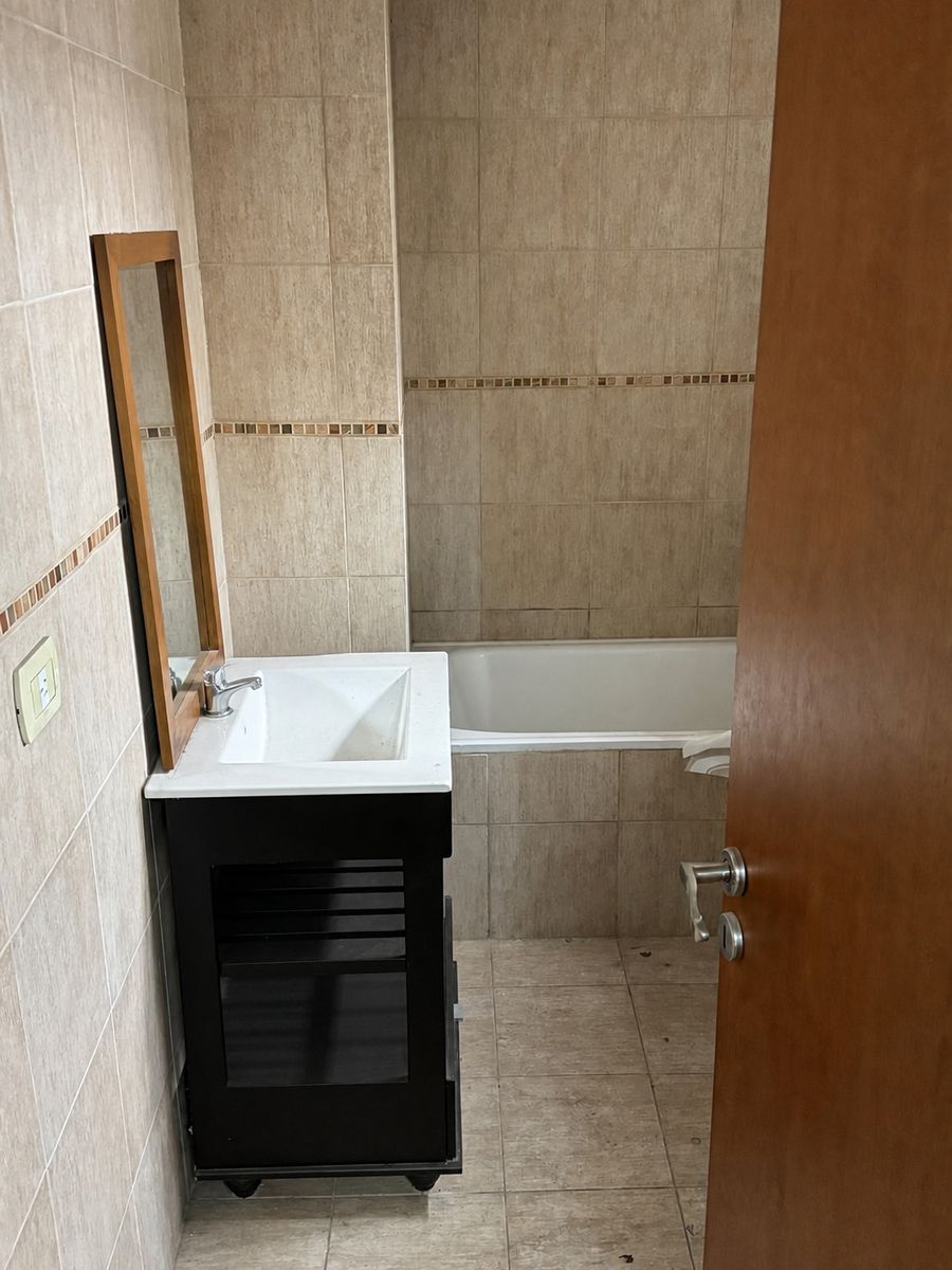Alquila departamento 2 ambientes casi a estrenar con amenities en Gavilan Plaza Apto Vivienda o Profesional - 8