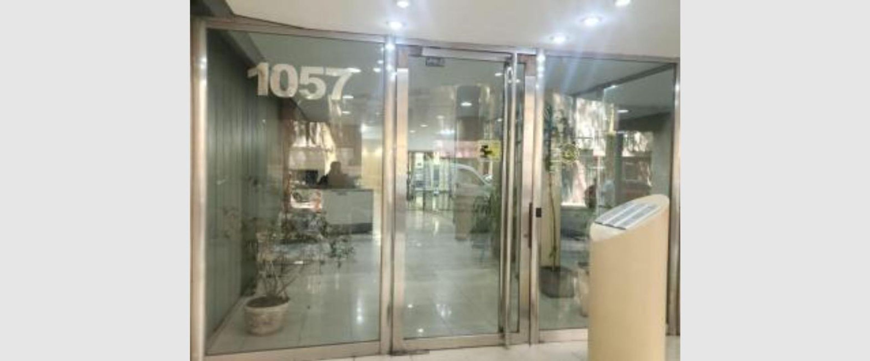 Monoambiente con balcon y amenities - Rodriguez Pena 1000, Recoleta — foto 4
