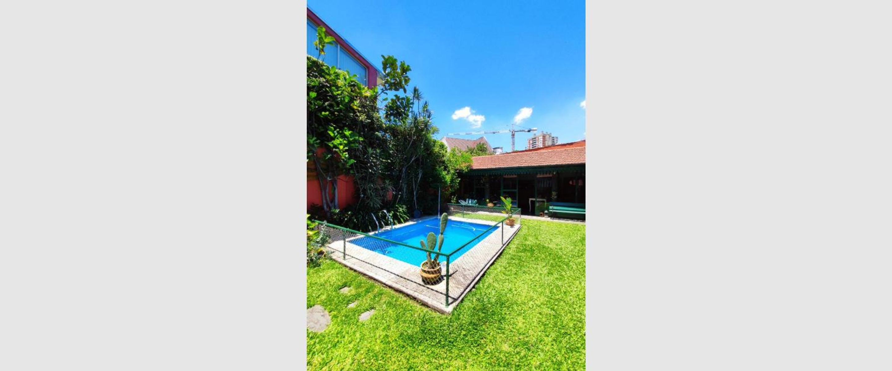 Casa de 6 ambientes con pileta y quincho en Nicanor Mendez 2500, Belgrano - 1