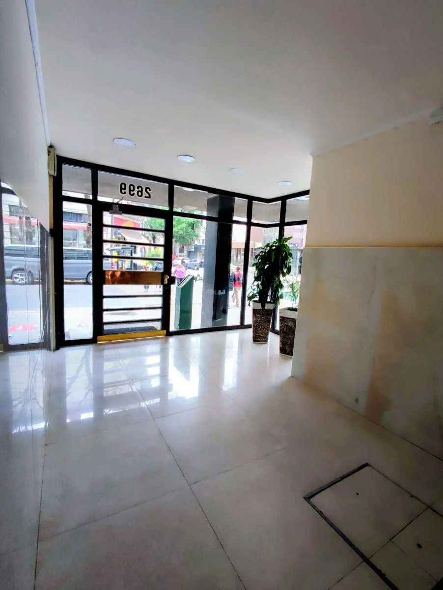 VENTA DEPTO 2 AMB H. YRIGOYEN 2600 BALVANERA — foto 2