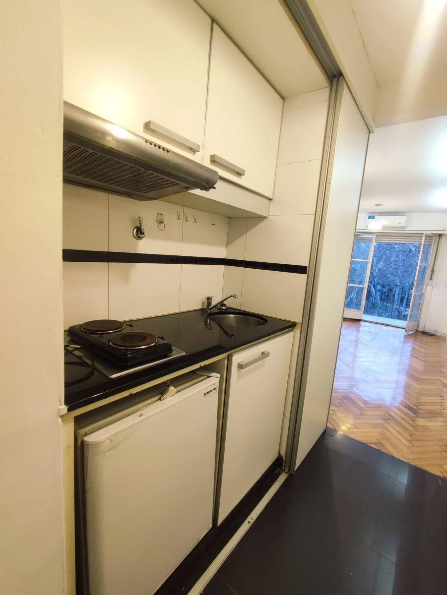 ALQUILER MONOAMBIENTE C/BALCON H.YRIGOYEN 2200 BALVANERA — foto 8