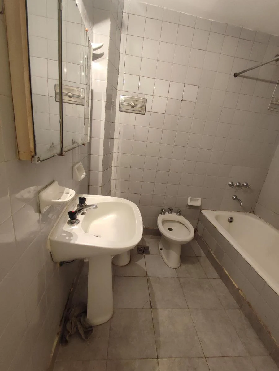ALQUILER DEPTO 2 AMBIENTES VIAMONTE 2200 BALVANERA - 15