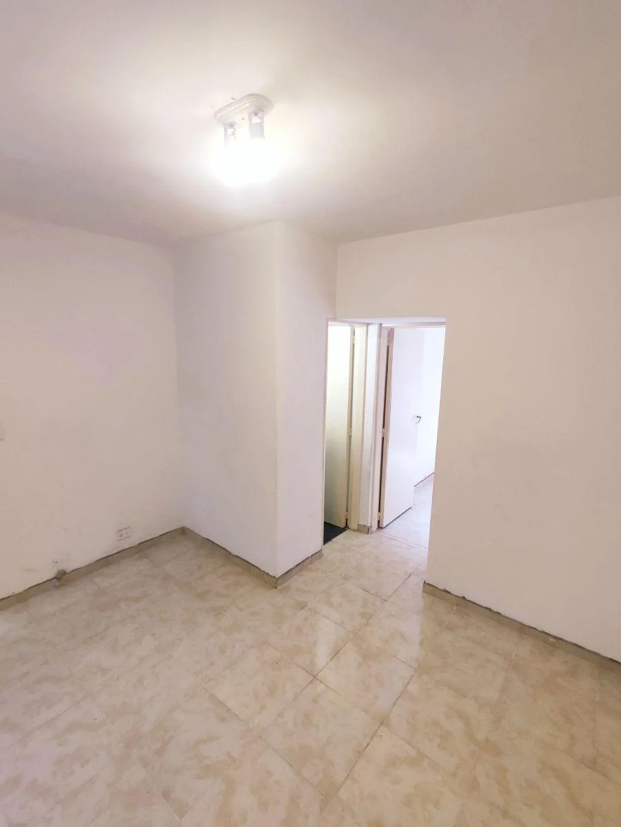 ALQUILER DEPTO. 2 AMBIENTES C/BALCON - LATERAL - A. Alsina 2500 Balvanera, Capital Federal — foto 6