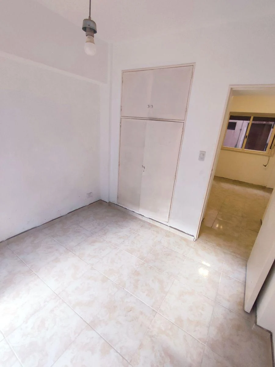 ALQUILER DEPTO. 2 AMBIENTES C/BALCON - LATERAL - A. Alsina 2500 Balvanera, Capital Federal - 18
