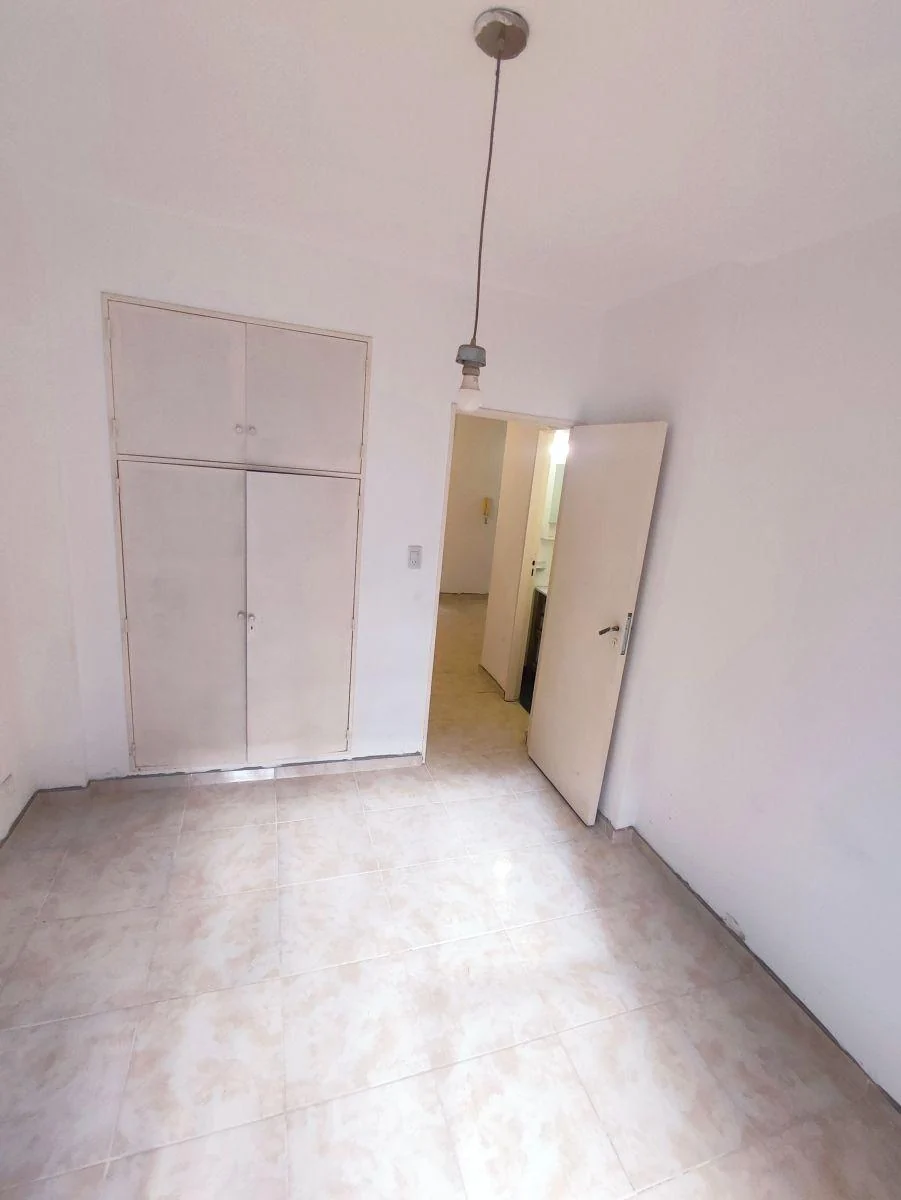ALQUILER DEPTO. 2 AMBIENTES C/BALCON - LATERAL - A. Alsina 2500 Balvanera, Capital Federal - 20