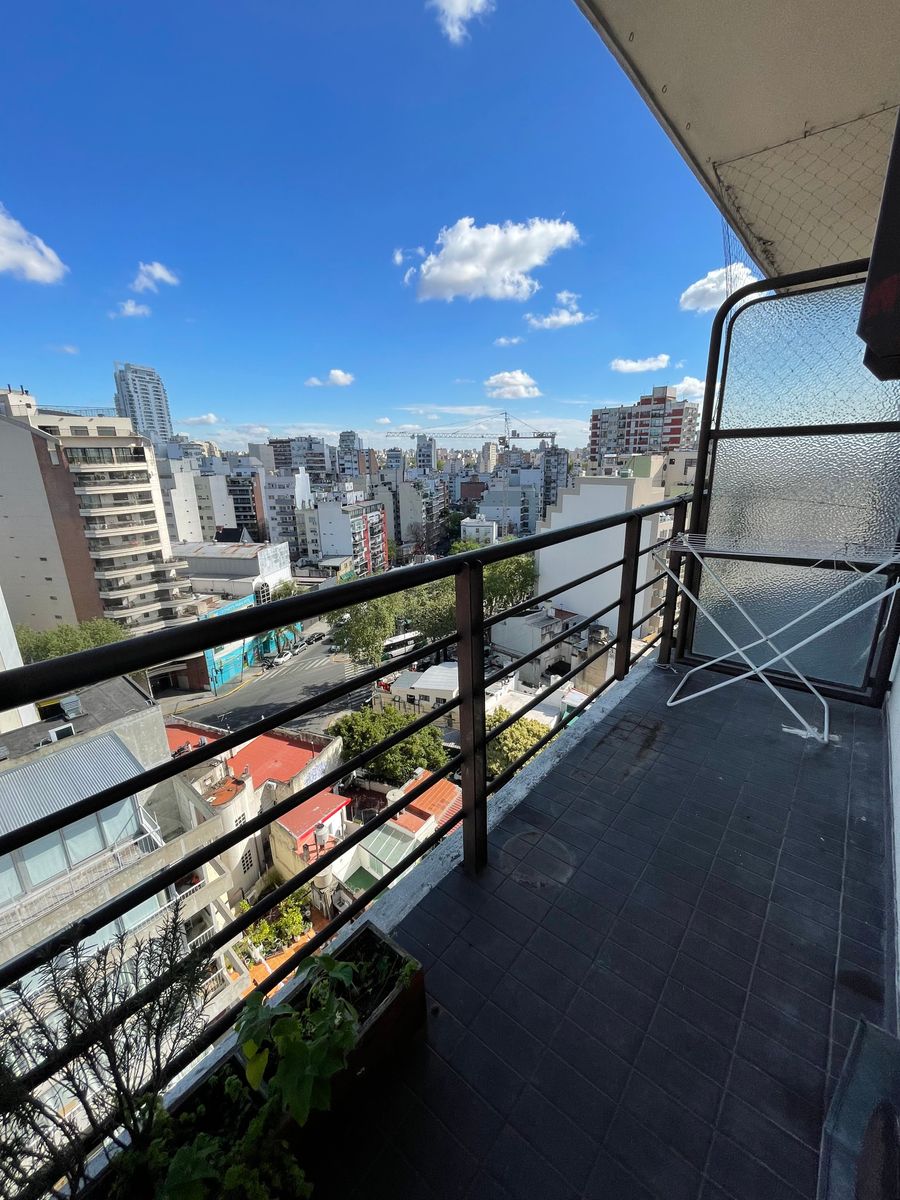 2 AMBIENTES EN VENTA CON BALCÓN Y COCHERA - CABALLITO — foto 9