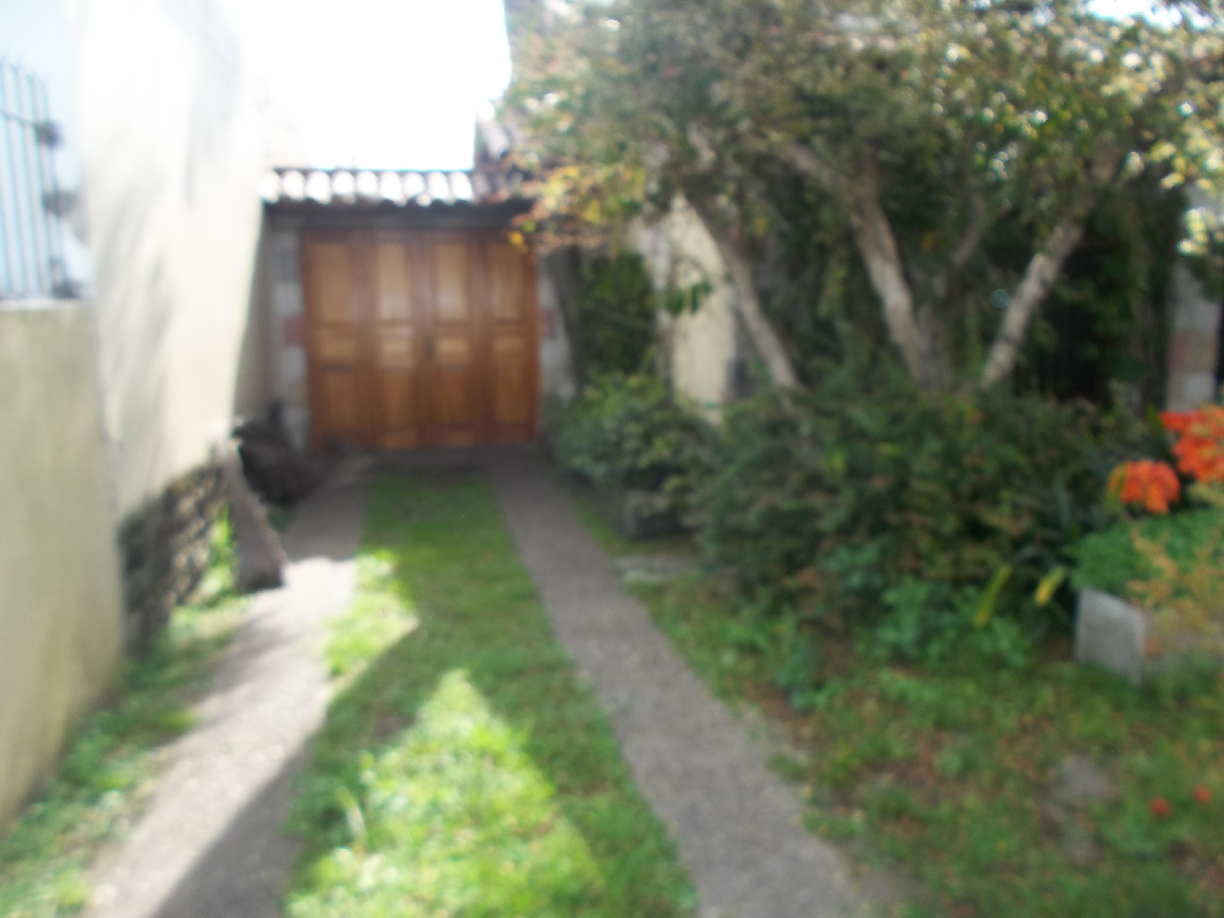 CASA 3 AMB. + DEPTO DE 3 AMB. + GALPON p/INDUSTRIA - MADARIAGA AL 3900 - SAN JUSTO - La Matanza — foto 2