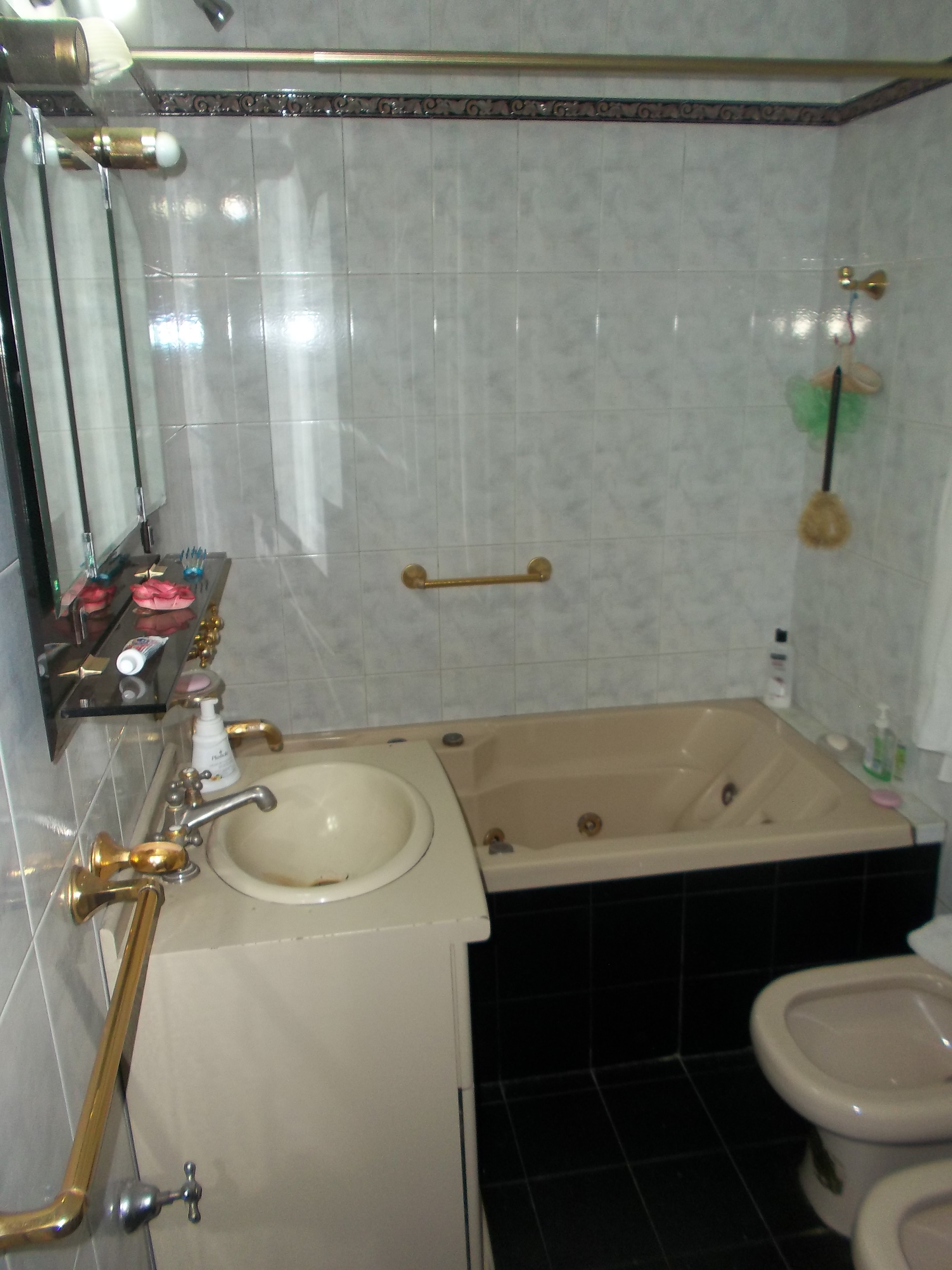 CASA 3 AMB. + DEPTO DE 3 AMB. + GALPON p/INDUSTRIA - MADARIAGA AL 3900 - SAN JUSTO - La Matanza — foto 10