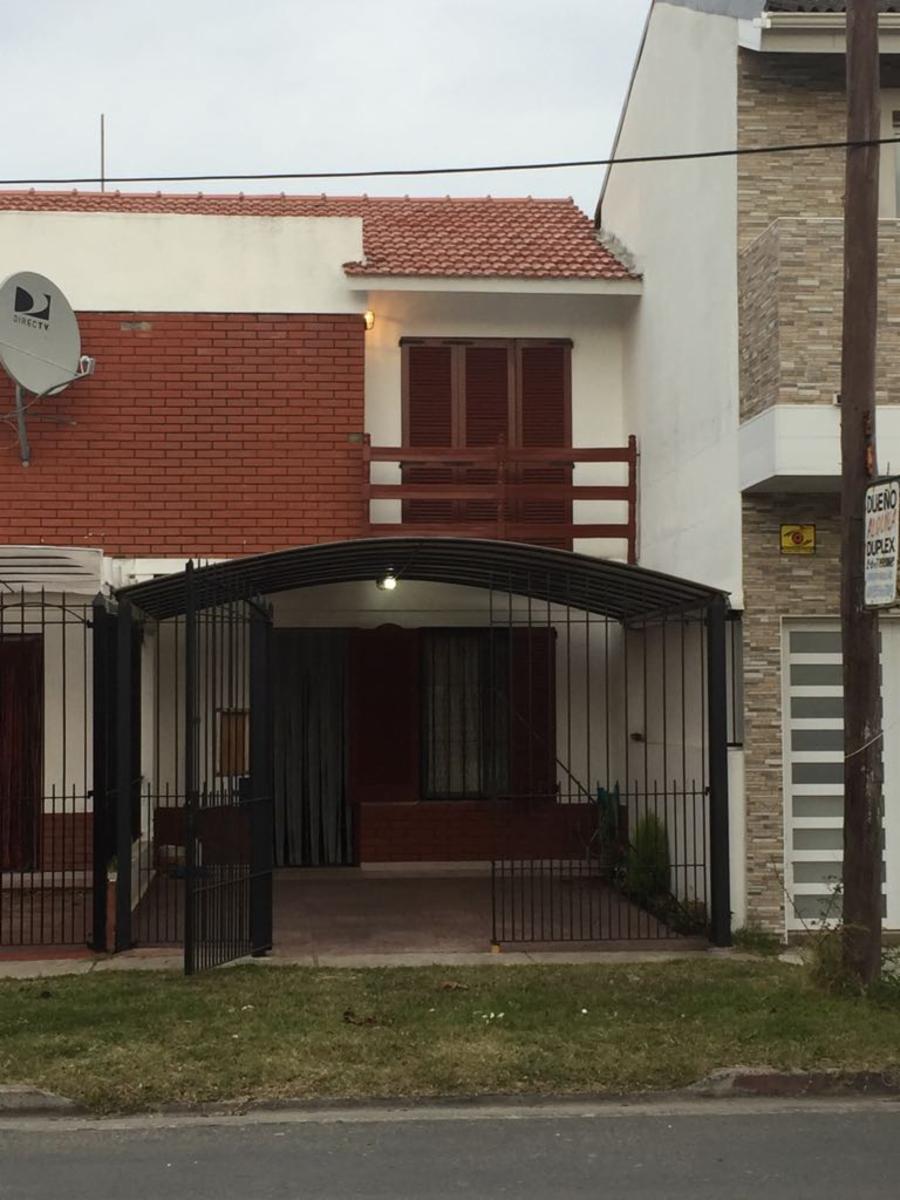 DUPLEX 3 AMB. COCHERA Y PATIO - APTO CREDITO MAR DEL TUYU