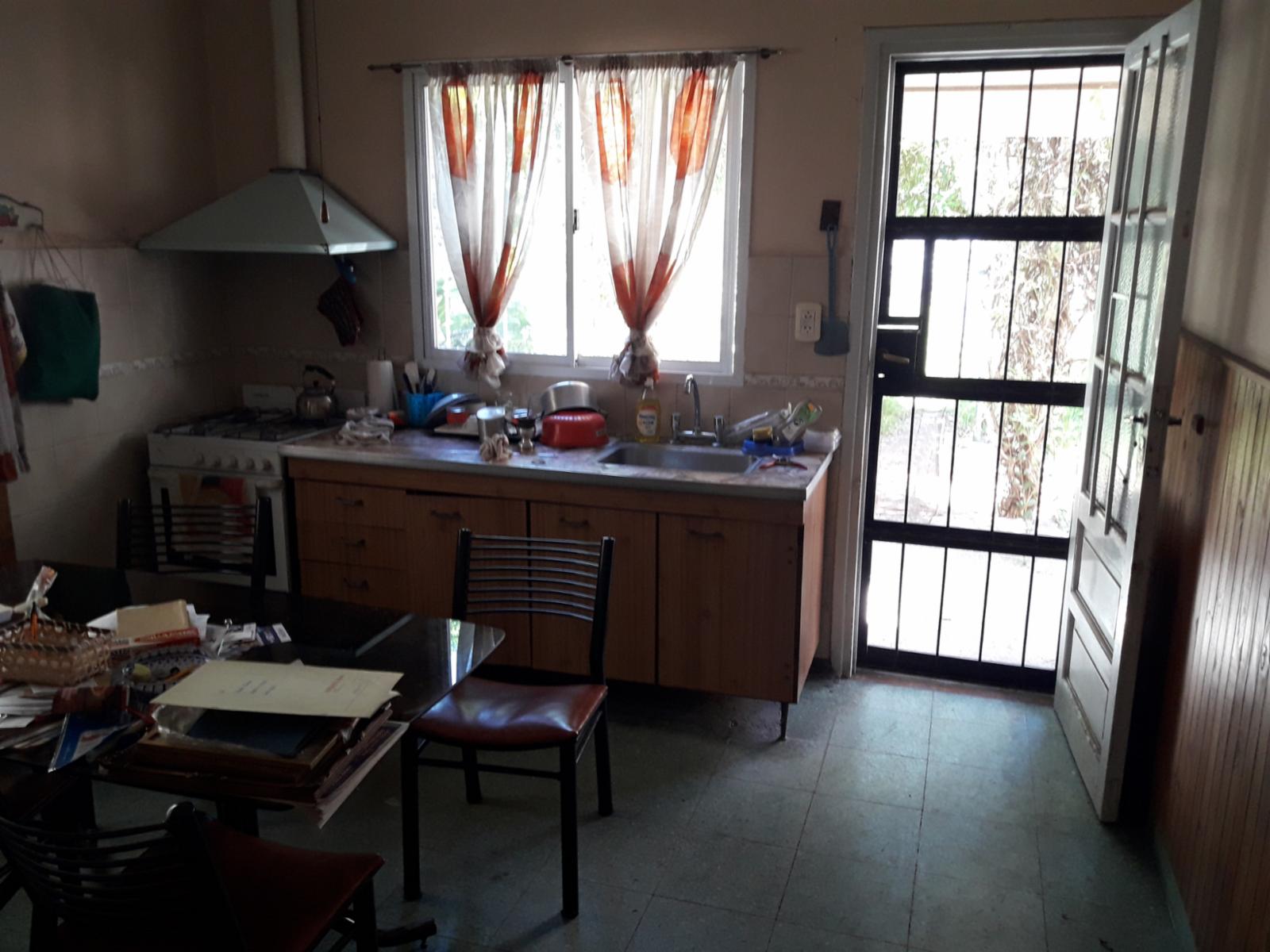 CASA 3 AMB. FONDO. TERRAZA - APTO CREDITO RAMOS MEJIA — foto 2