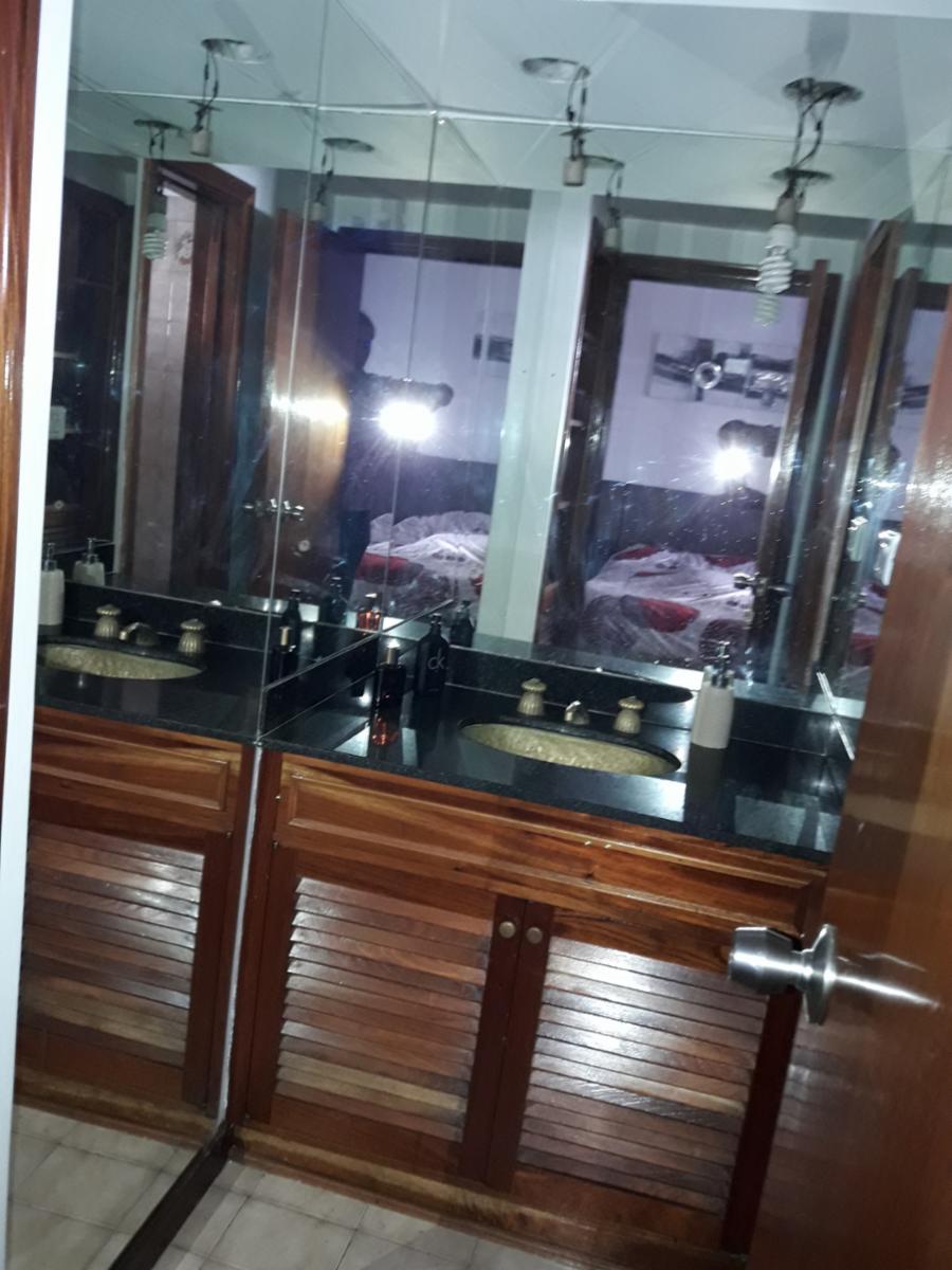 CASA 5 AMB. GGE . FDO. PILETA. PARRILLA.- SAN MARTIN 500 - Ramos Mejía — foto 10