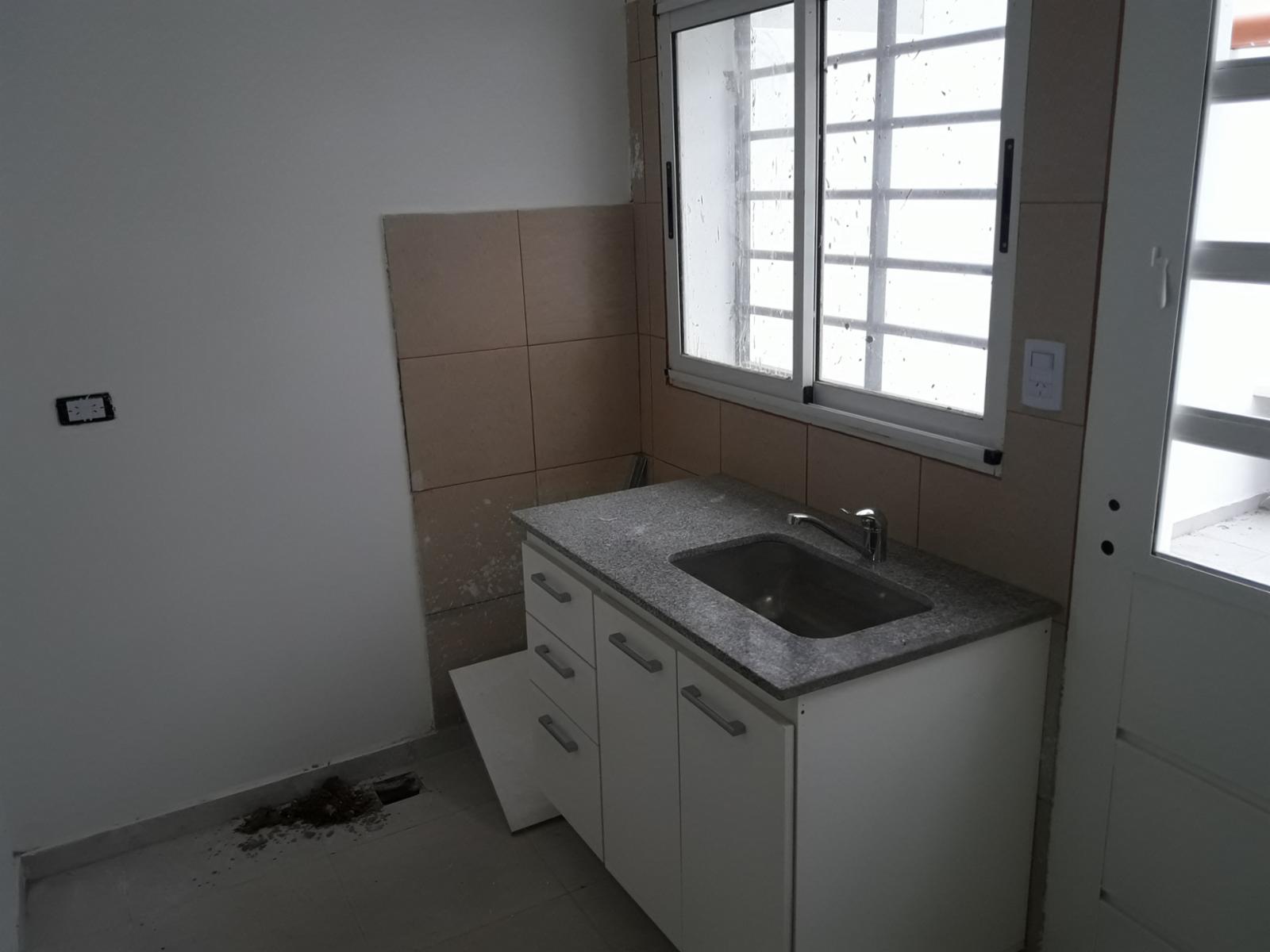 DUPLEX 3 AMB. A ESTRENAR. GARAGE. PATIO - ECHEVERRIA 1267 -VILLA SARMIENTO — foto 12