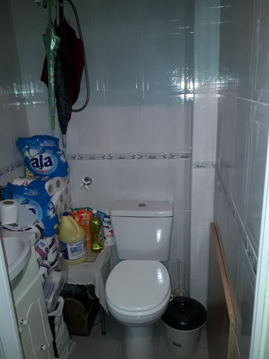 CASA DE 6 AMB. LOTE 11x22 - IDEAL 3 FLIAS - THAMES 1500 - VILLA LUZURIAGA — foto 4