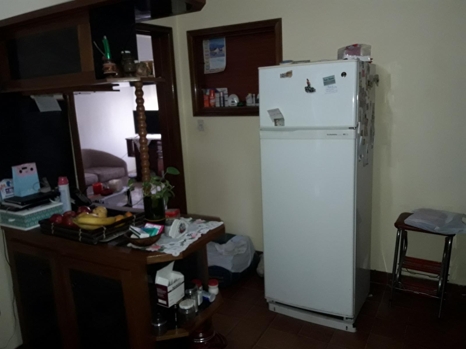 CASA DE 6 AMB. LOTE 11x22 - IDEAL 3 FLIAS - THAMES 1500 - VILLA LUZURIAGA — foto 12