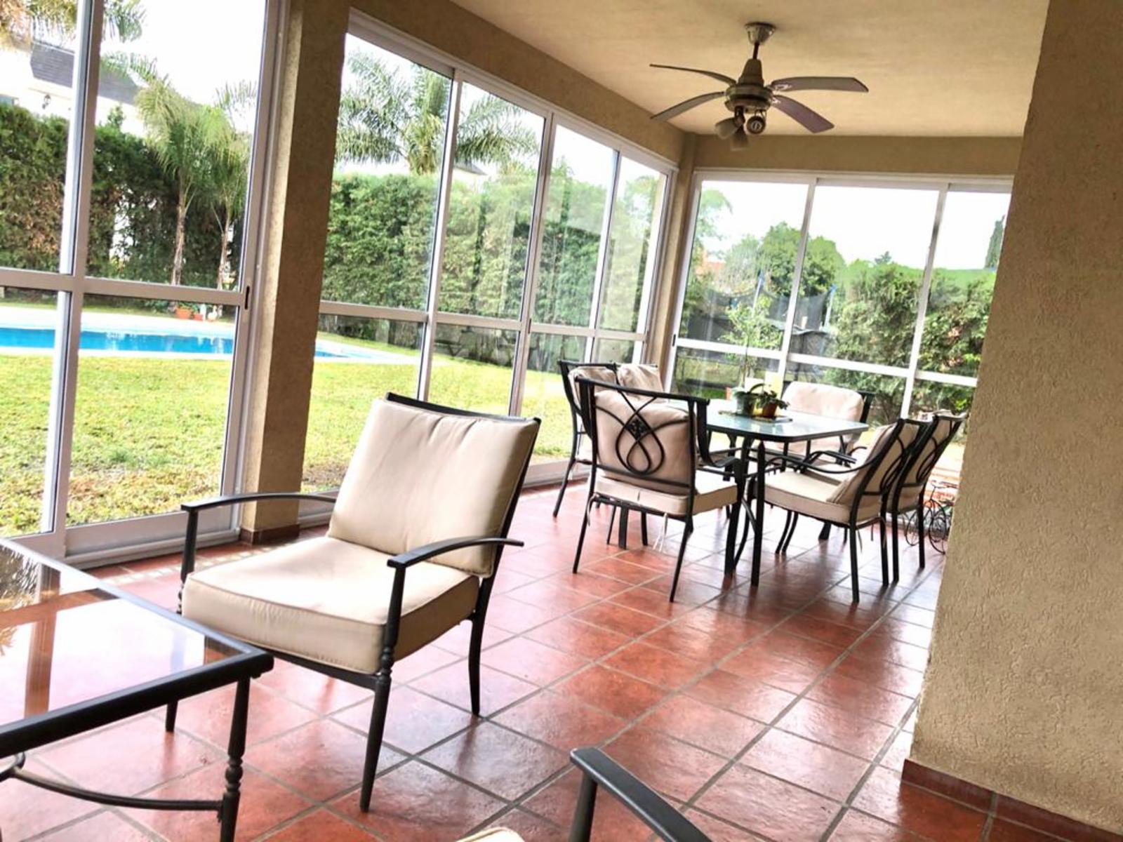 CASA EN Bº CERRADO - ALTOS DEL SOL- P. LELOIR — foto 9
