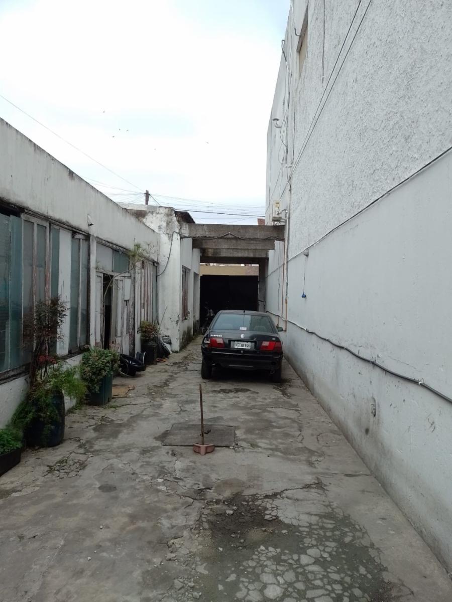 CASA Y LOCAL s/Av. San Martin al 1000-IDEAL CONSTRUCTOR - RAMOS MEJIA — foto 2