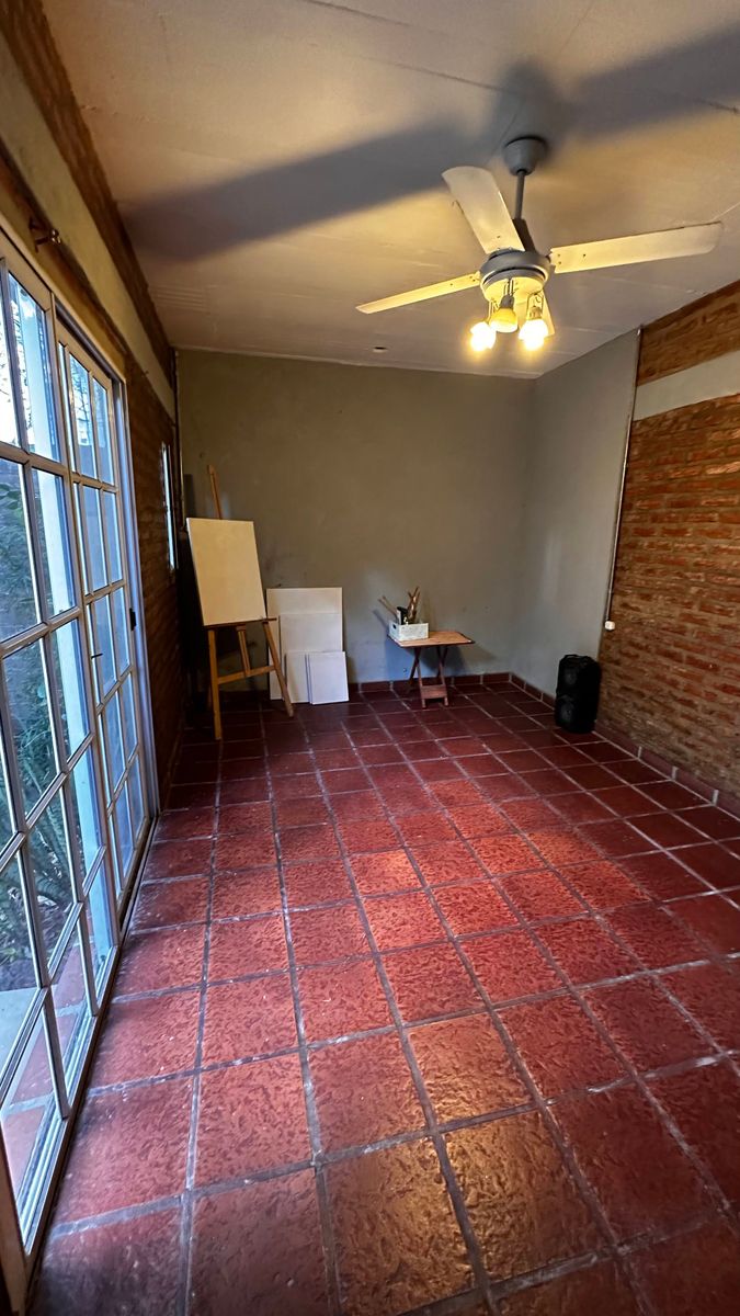 Casa 4 Amb. Cochera.Parque.Quincho. APTA CREDITO - Caseros 42 - Ramos Mejía - 12