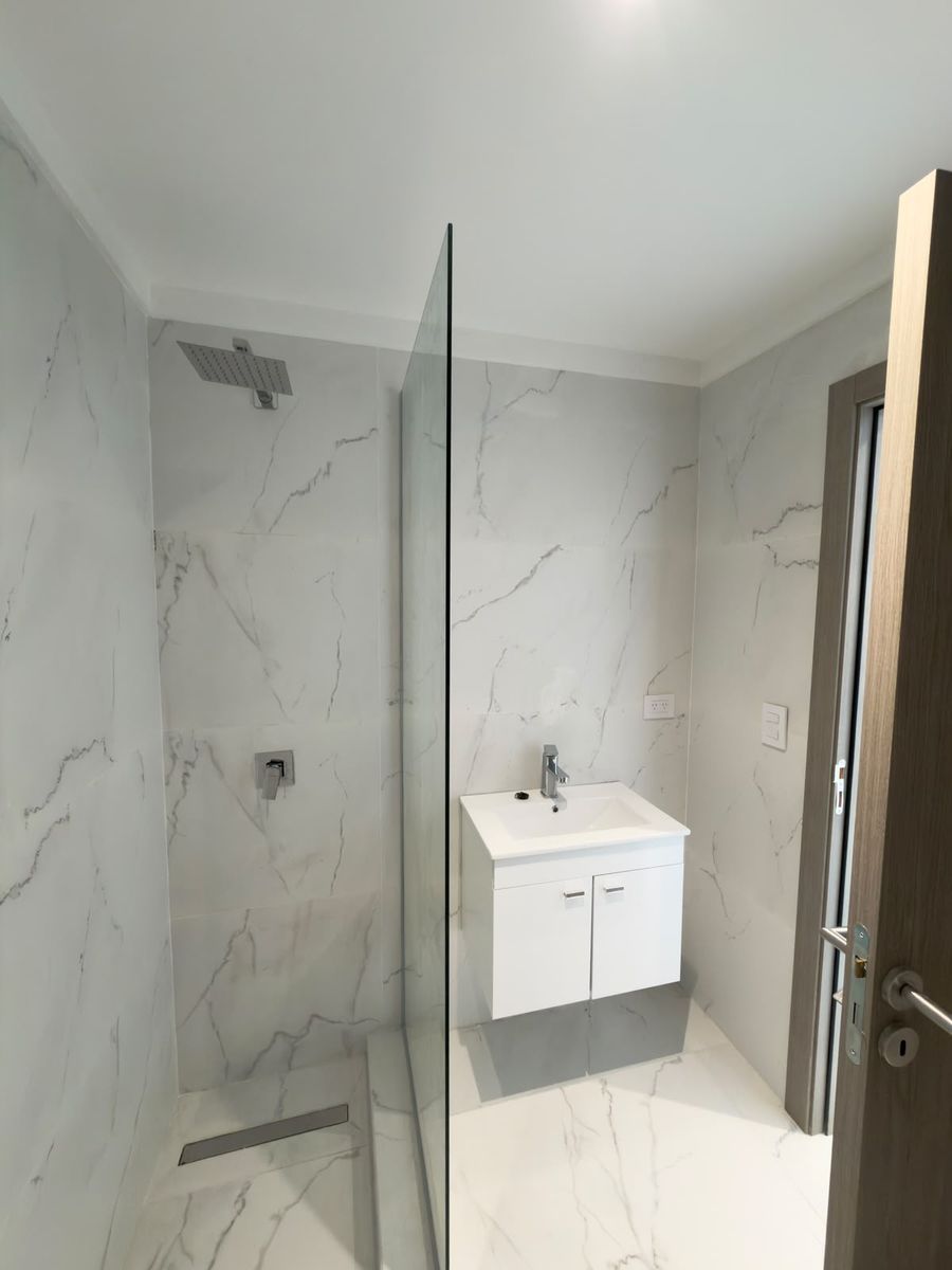 Excelentes deptos 2 Amb 1º y 2º Piso c/Balcón - Terraza - Cerrito 427 - Ramos Mejía - 5