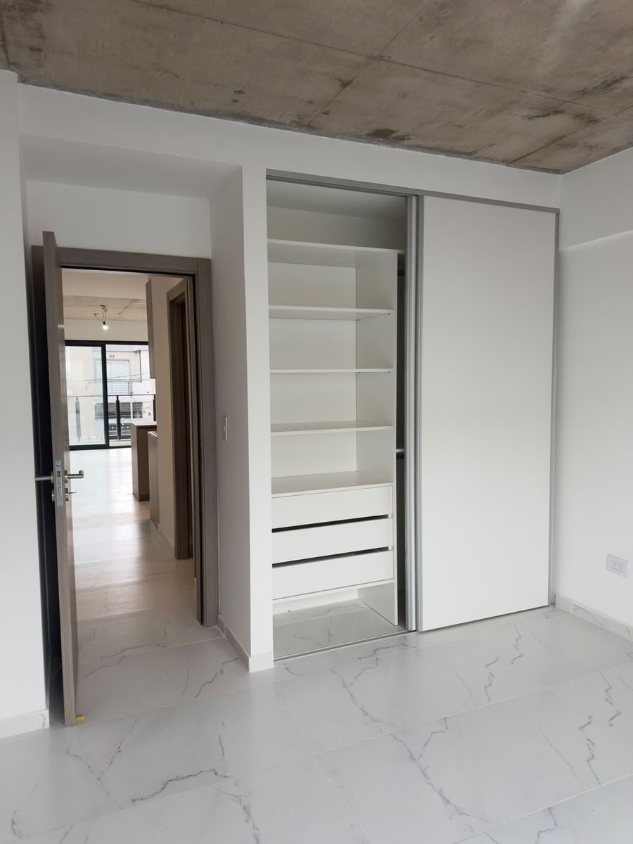 Excelentes deptos 2 Amb 1º y 2º Piso c/Balcón - Terraza - Cerrito 427 - Ramos Mejía - 6