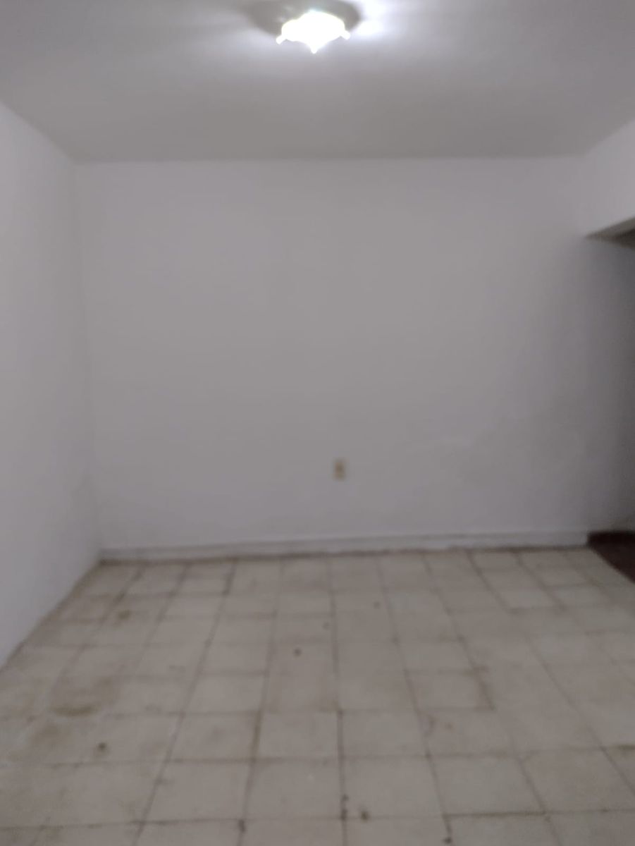 OCASION ALQUILO CASA ZONA PARQUE MITRE — foto 5