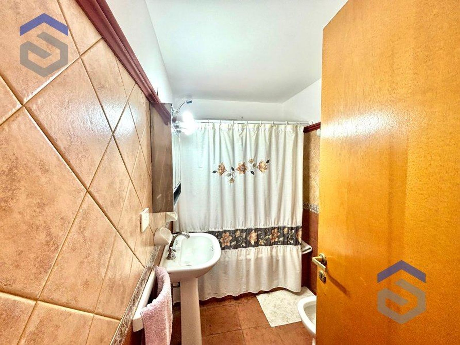 Oportunidad Única: Casa 3 Amb. Sobre Lote de 1.000 m² en Campos de Echeverría, Gba Sur - Zonaprop — foto 10