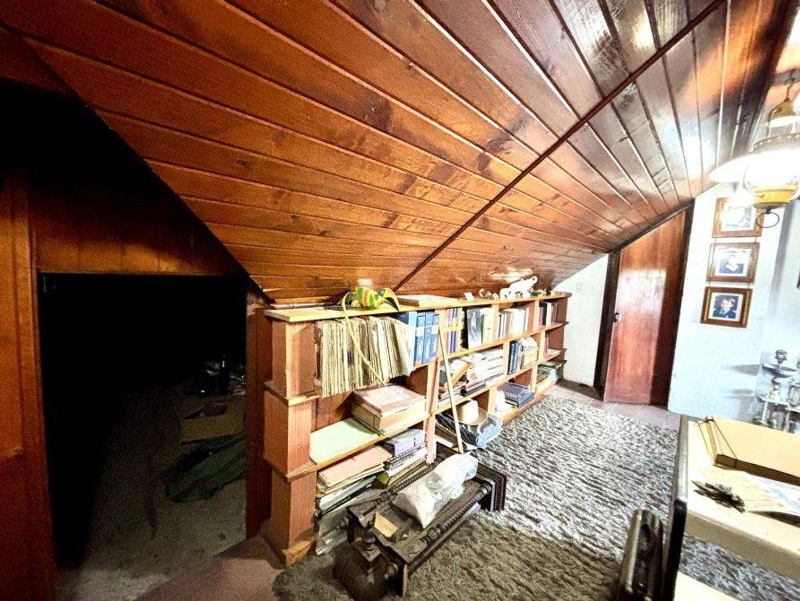 ¡Oportunidad Ãºnica Chalet en lote doble con jardÃ­n, cochera y parque en JosÃ© MÃ¡rmol APTO CREDITO - 34