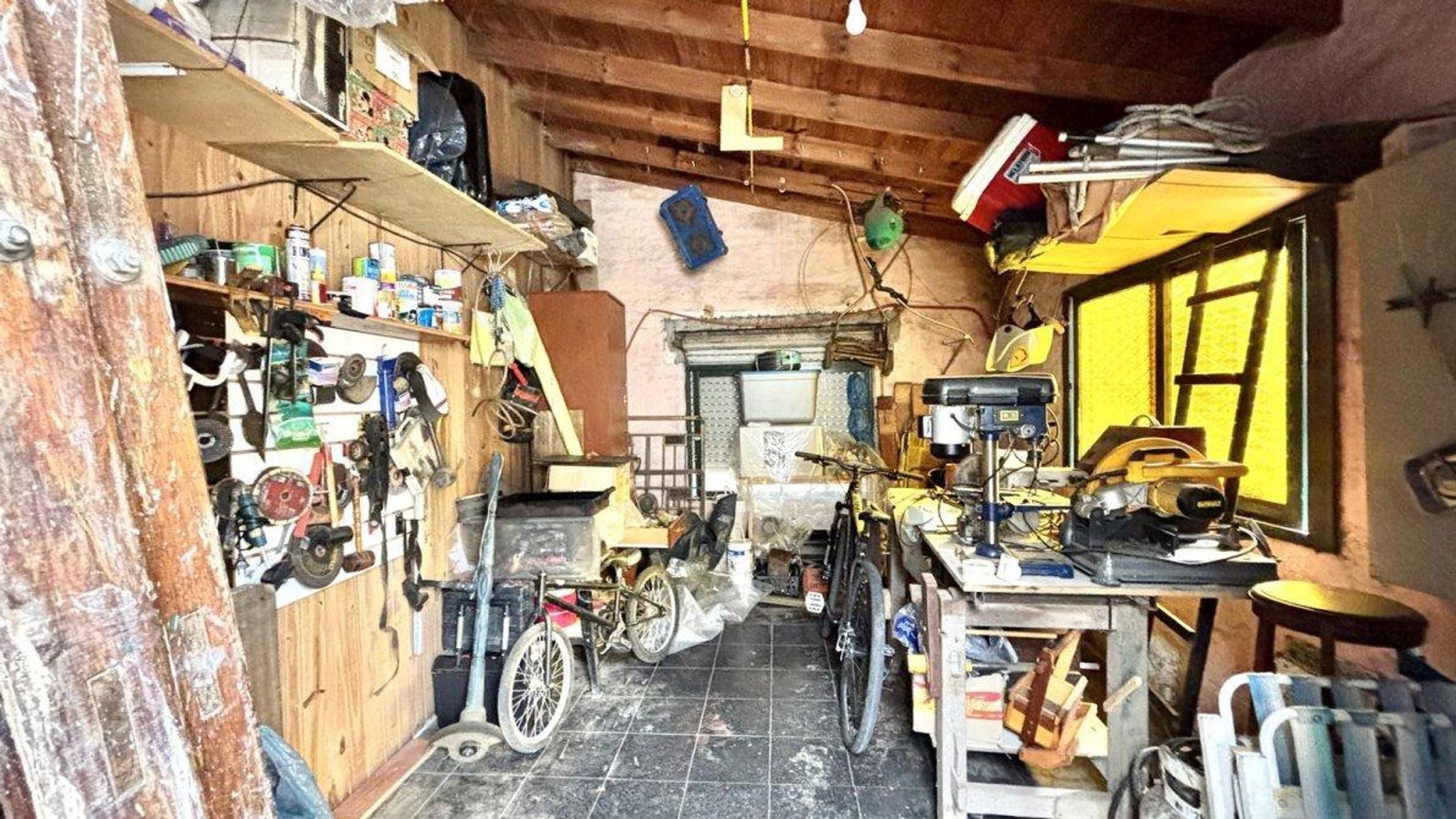 Casa 4 ambientes en venta con garage y jardin, ACEPTA PERMUTA DE MENOR VALOR - 24