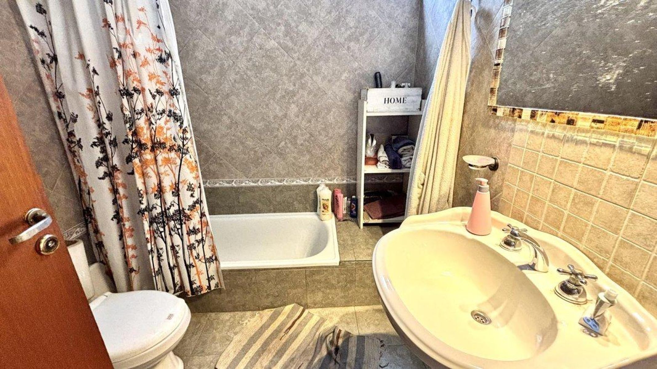 Casa 4 ambientes en venta con garage y jardin, ACEPTA PERMUTA DE MENOR VALOR - 25