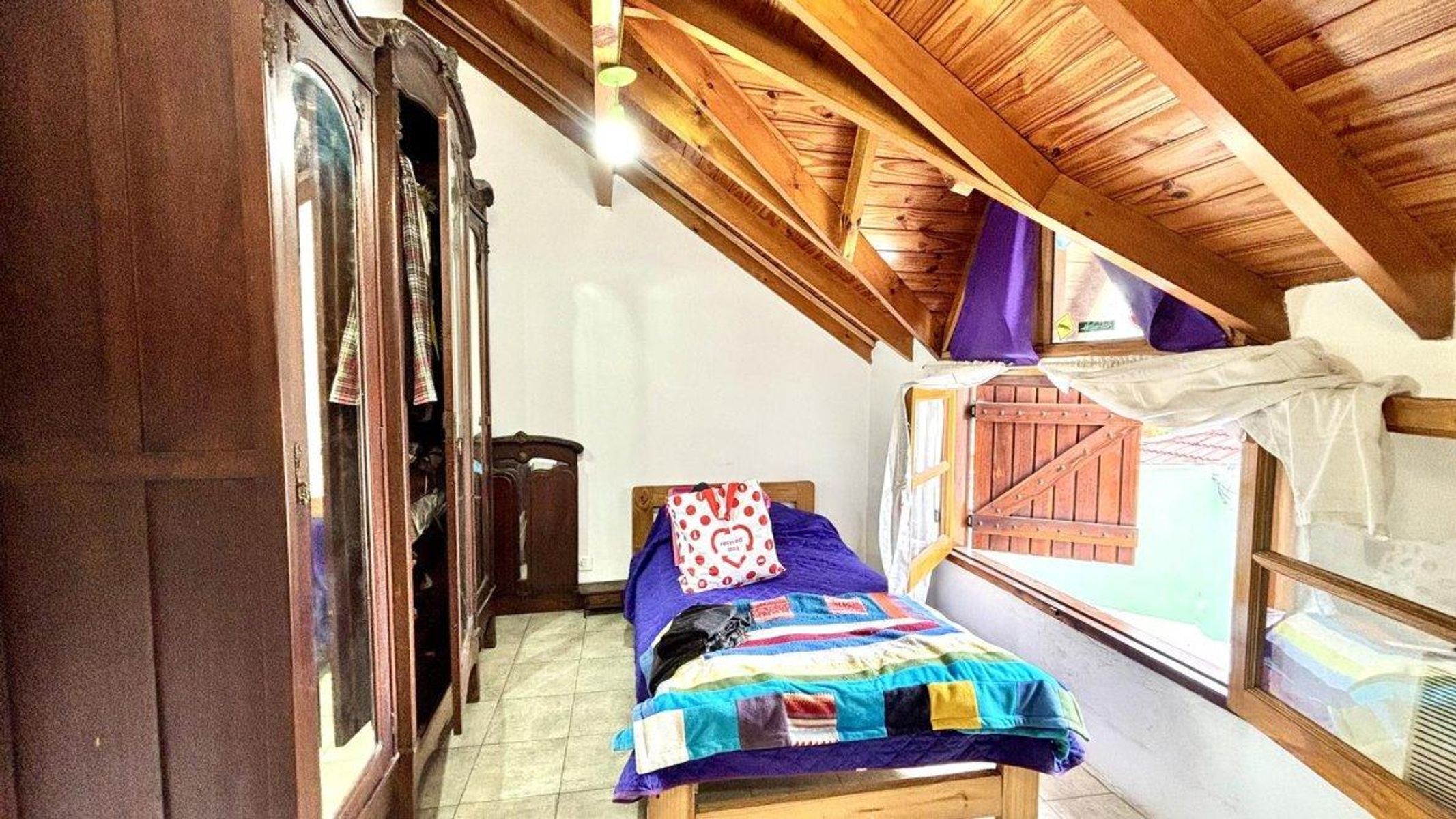 Casa 4 ambientes en venta con garage y jardin, ACEPTA PERMUTA DE MENOR VALOR - 30