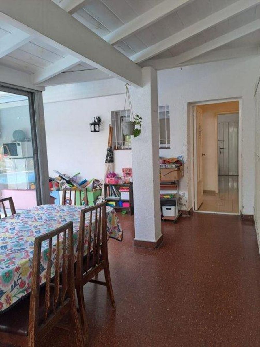Apta Credito Casa Reciclada A Nuevo Con Estilo Y Amplio Terreno Libre - Sevillano Negocios Inmobiliarios - 35