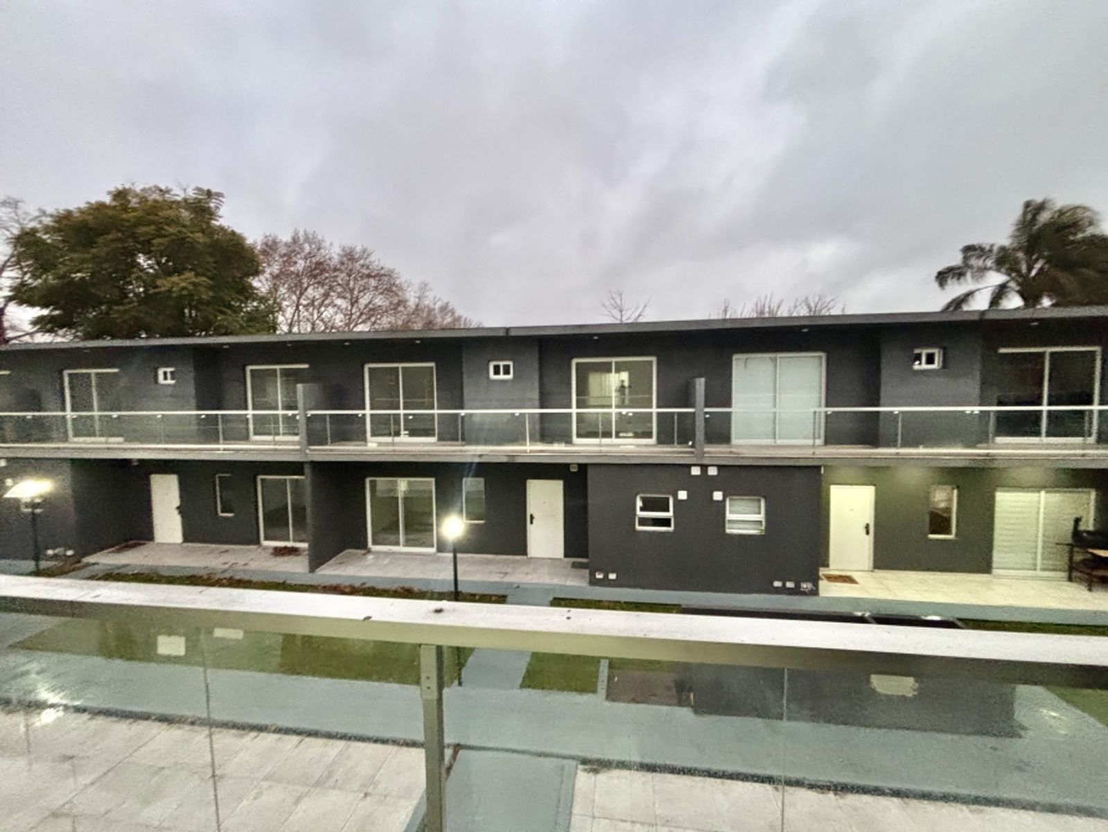 Dúplex De 3 Ambientes Con Jardín Y Cochera En Adrogué - Sevillano Negocios Inmobiliarios - 26