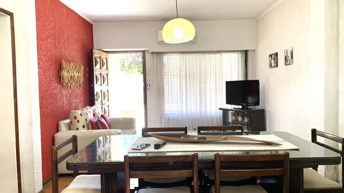 Casa En Venta En Temperley - 3 Ambientes Con Jardín Y Garage - Sevillano Negocios Inmobiliarios — foto 5