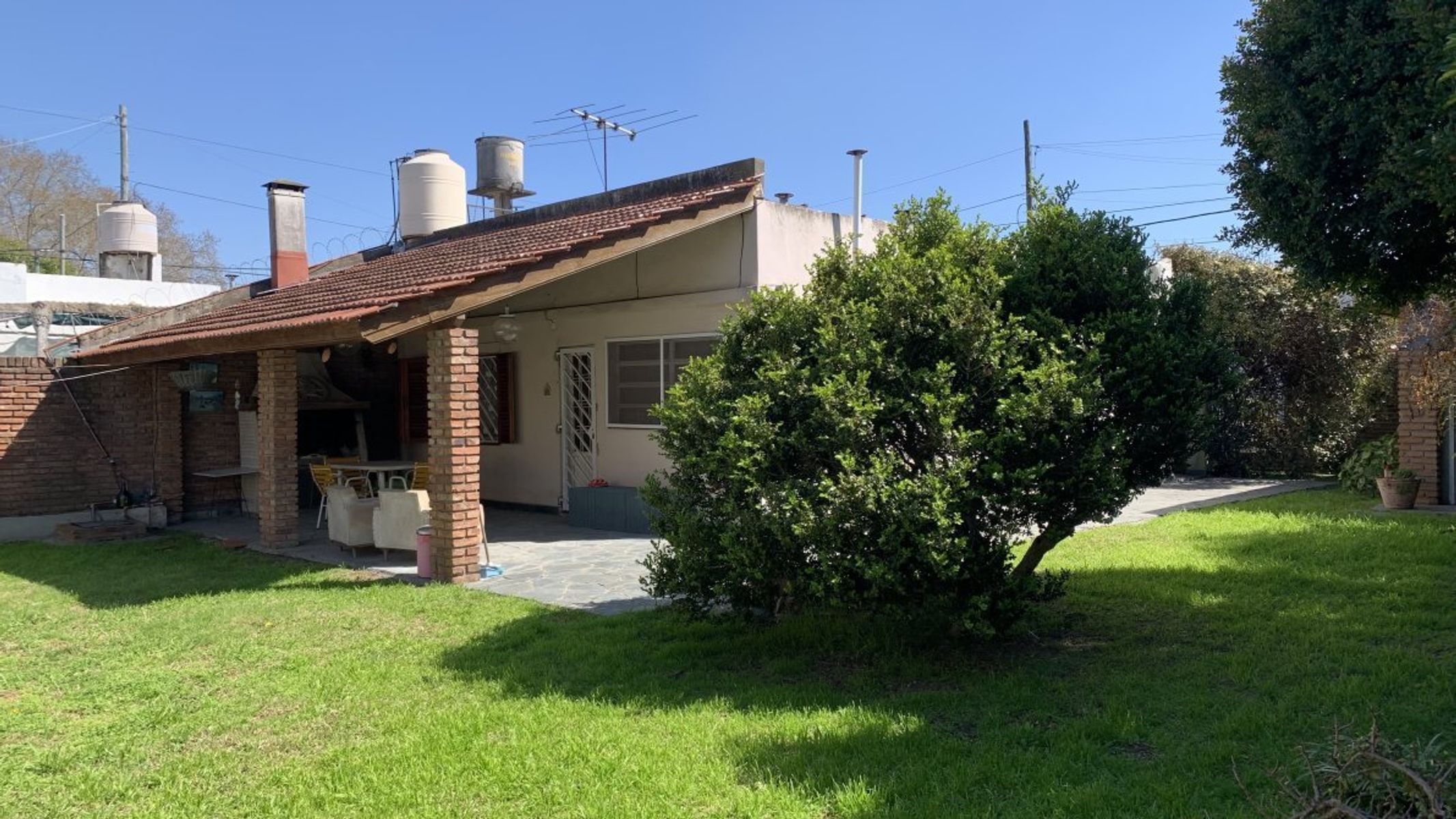 Casa En Venta En Temperley - 3 Ambientes Con Jardín Y Garage - Sevillano Negocios Inmobiliarios - 28