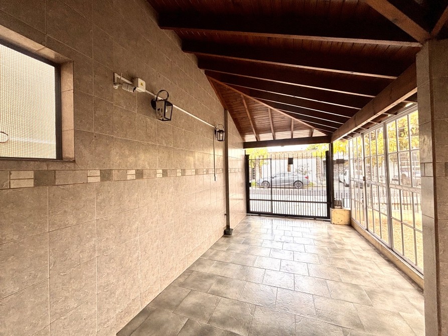 ¡Oportunidad En Excelente UbicaciÃ³n Ph Con Garage, Patio Y Gran Potencial En Lomas De Zamora - Sevillano Negocios Inmobiliarios — foto 5