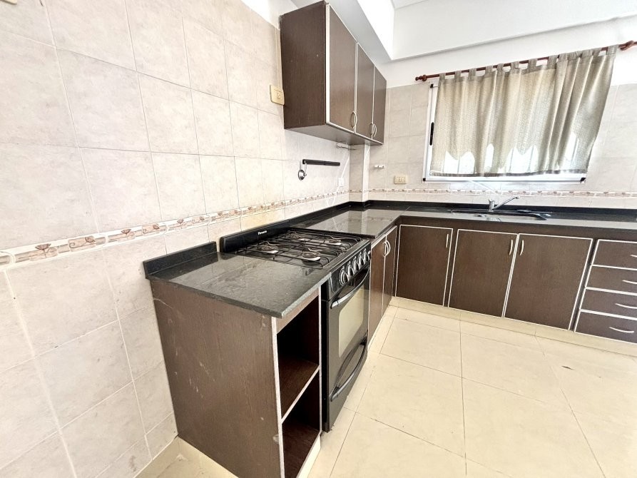 Duplex 3 Ambientes Impecable con Cochera y Parrilla - Apto Credito -Excelente Ubicación en Temperley — foto 10