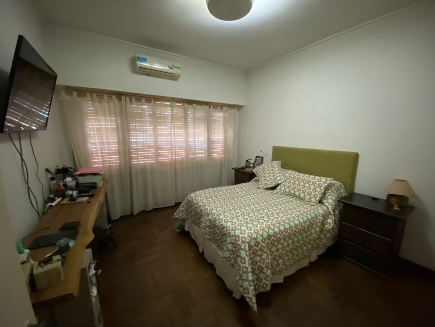 Chalet de 3 Ambientes con Quincho, Fondo Parquizado y Excelente Ubicación | BuscadorProp — foto 6