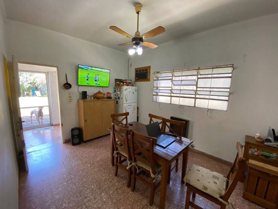 Chalet de 3 Ambientes con Quincho, Fondo Parquizado y Excelente Ubicación | BuscadorProp — foto 11