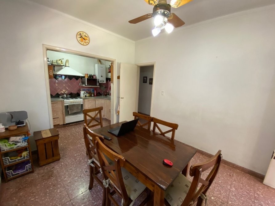 Chalet de 3 Ambientes con Quincho, Fondo Parquizado y Excelente Ubicación | BuscadorProp — foto 13